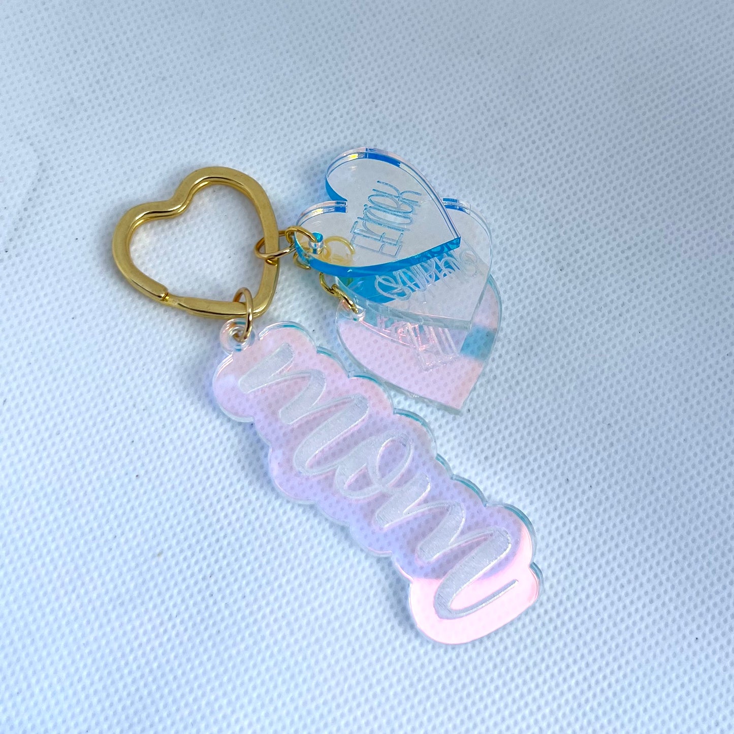 “MOM” Hearts Keychains